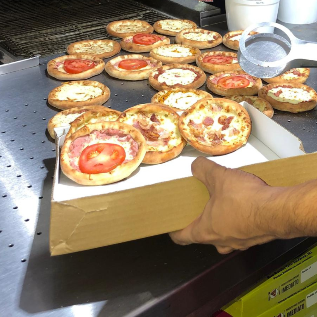 Pizzaria Esfiharia Izabelly